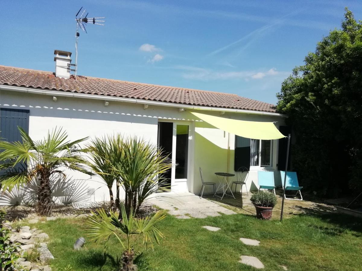 Maison de vacances face plan d'eau classée La Faute-sur-Mer Extérieur photo